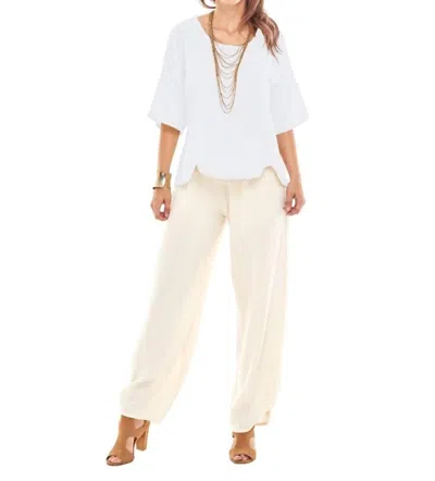 Oh My Gauze Scallop Top In Snow In Neutral