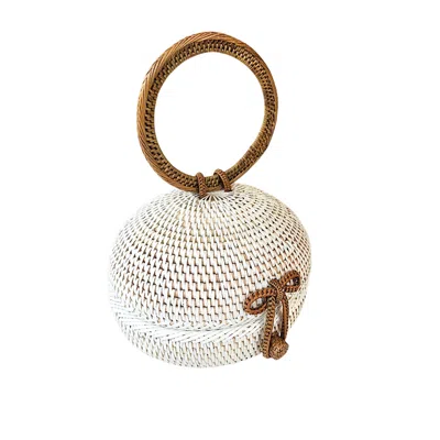 Ohsun Women's Neutrals / White Bounty Rattan Ball Bag - White