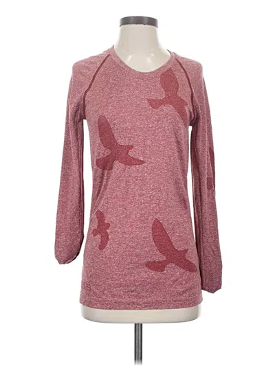 Pre-owned Oiselle 3/4 Sleeve T-shirt In Burgundy