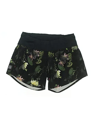 Pre-owned Oiselle Shorts In Black