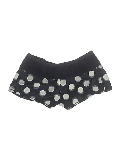 Pre-owned Oiselle Shorts In Black