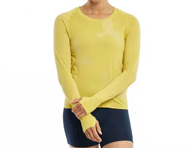 Oiselle Women's Altitude Long Sleeve Tee In Saffron In Yellow