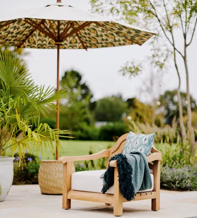 Oka Cintre Lounge Chair - Natural Teak In Brown