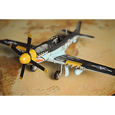 Old Modern Handicrafts 1943 Mustang P51 1:40 Plane In Yellow