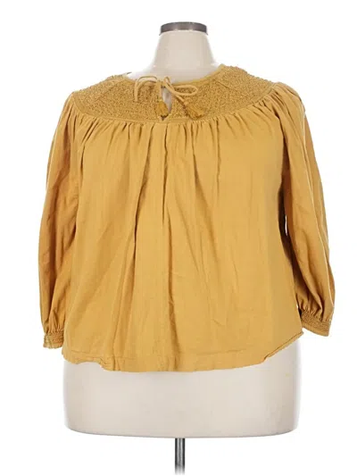 Pre-owned Old Navy 3/4 Sleeve Blouse In Gold