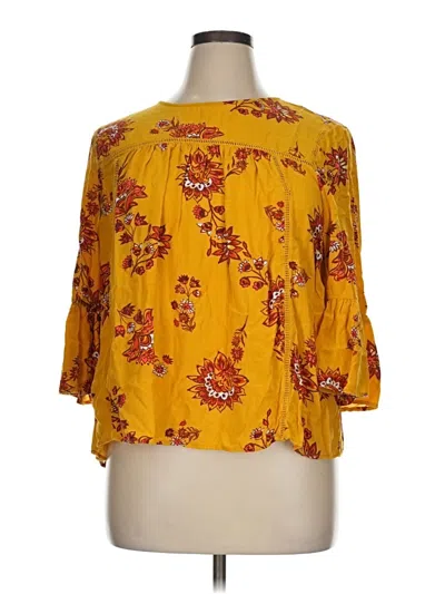 Pre-owned Old Navy 3/4 Sleeve Blouse In Yellow