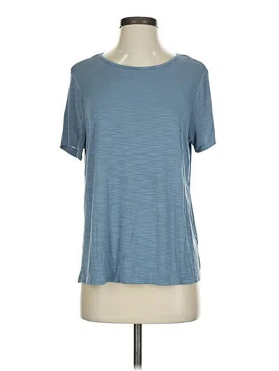 Pre-owned Old Navy Active T-shirt In Blue