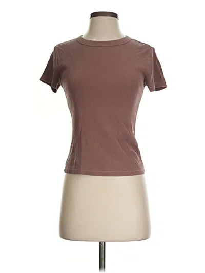 Pre-owned Old Navy Active T-shirt In Brown