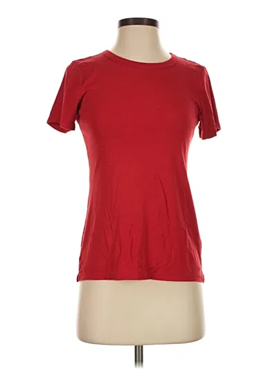 Pre-owned Old Navy Active T-shirt In Red