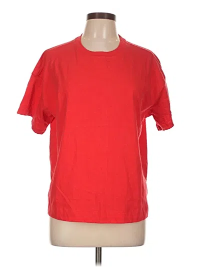Pre-owned Old Navy Active T-shirt In Red