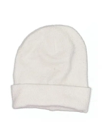 Pre-owned Old Navy Beanie Hat In White