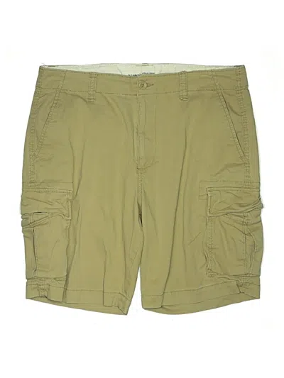 Pre-owned Old Navy Cargo Shorts In Green