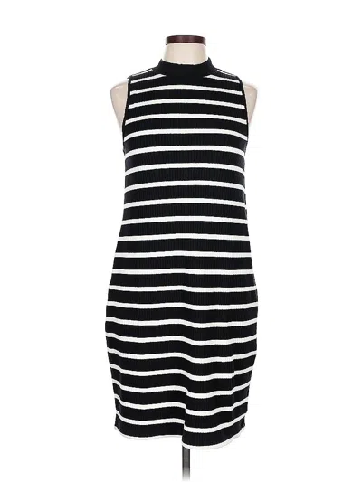 Pre-owned Old Navy Casual Dress In Black