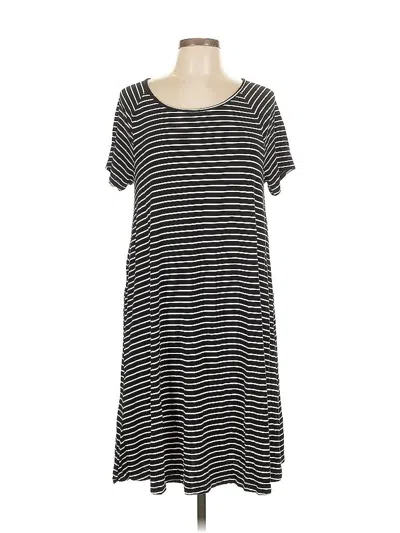 Pre-owned Old Navy Casual Dress In Black