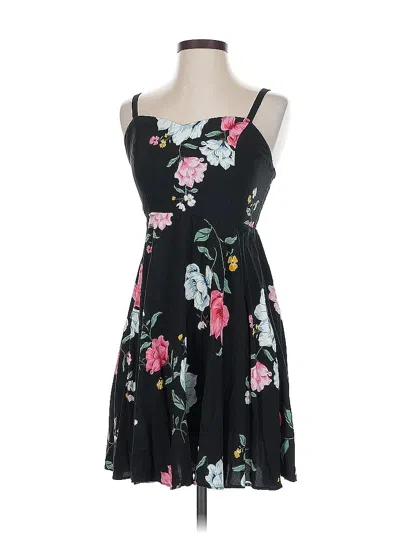 Pre-owned Old Navy Casual Dress In Black