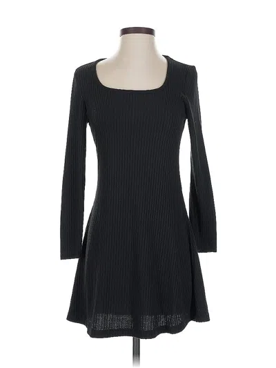 Pre-owned Old Navy Casual Dress In Black