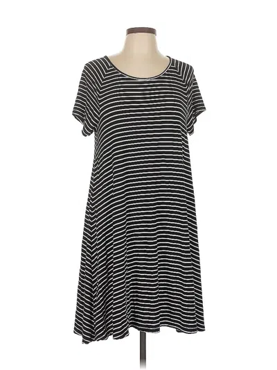 Pre-owned Old Navy Casual Dress In Black