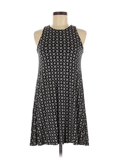 Pre-owned Old Navy Casual Dress In Black