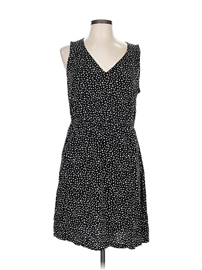 Pre-owned Old Navy Casual Dress In Black