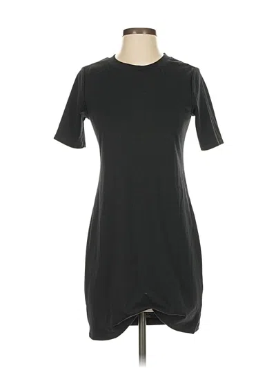 Pre-owned Old Navy Casual Dress In Black