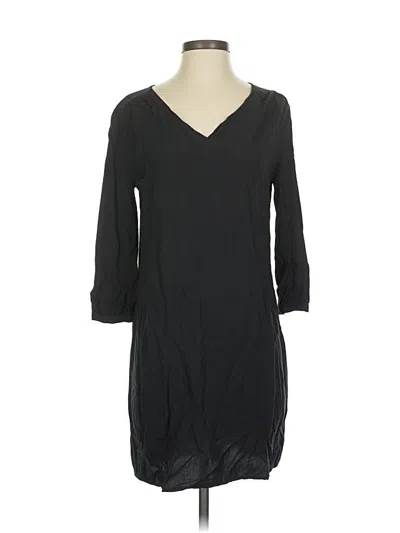 Pre-owned Old Navy Casual Dress In Black