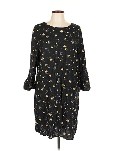 Pre-owned Old Navy Casual Dress In Black