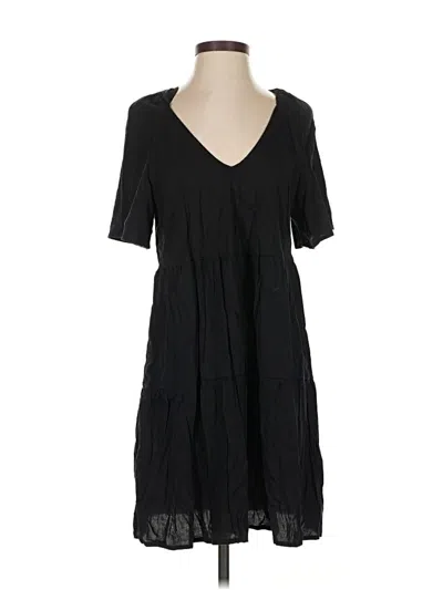Pre-owned Old Navy Casual Dress In Black