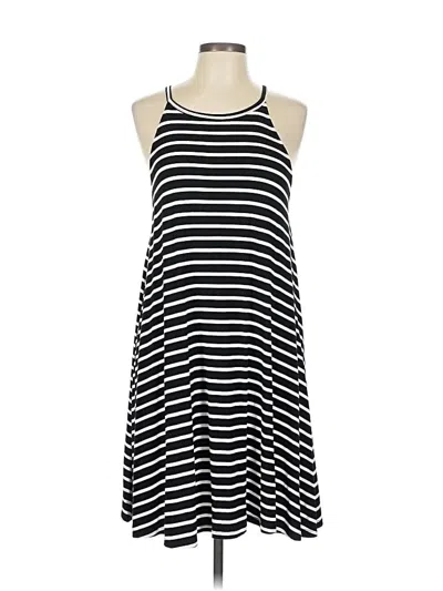 Pre-owned Old Navy Casual Dress In Black