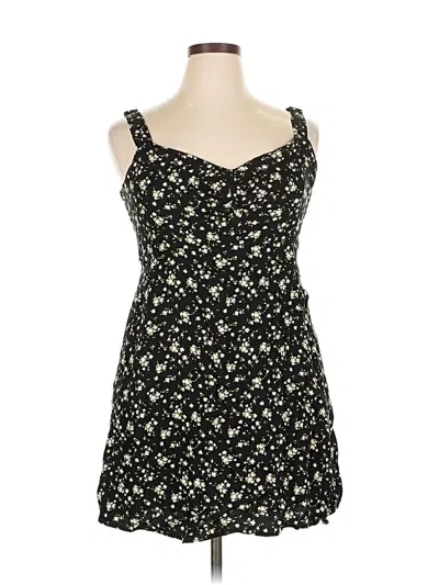 Pre-owned Old Navy Casual Dress In Black