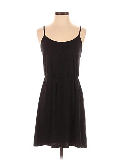 Pre-owned Old Navy Casual Dress In Black