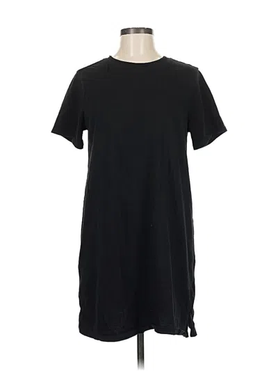 Pre-owned Old Navy Casual Dress In Black