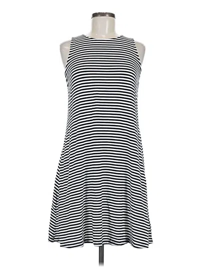 Pre-owned Old Navy Casual Dress In Black
