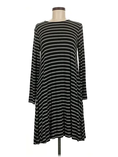 Pre-owned Old Navy Casual Dress In Black