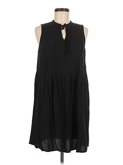 Pre-owned Old Navy Casual Dress In Black