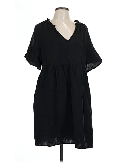 Pre-owned Old Navy Casual Dress In Black