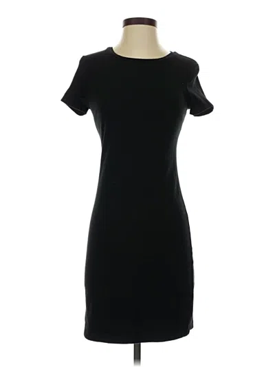 Pre-owned Old Navy Casual Dress In Black
