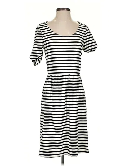 Pre-owned Old Navy Casual Dress In Black