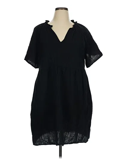 Pre-owned Old Navy Casual Dress In Black
