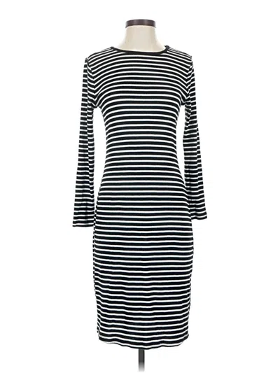 Pre-owned Old Navy Casual Dress In Black