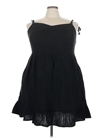 Pre-owned Old Navy Casual Dress In Black