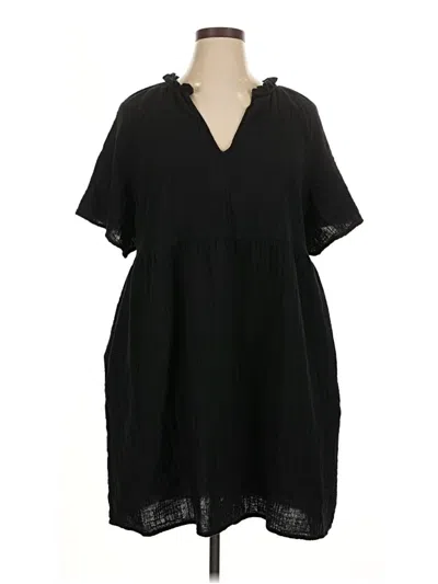 Pre-owned Old Navy Casual Dress In Black