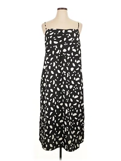 Pre-owned Old Navy Casual Dress In Black
