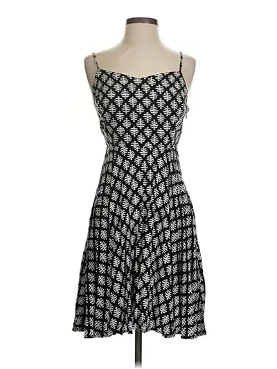 Pre-owned Old Navy Casual Dress In Black
