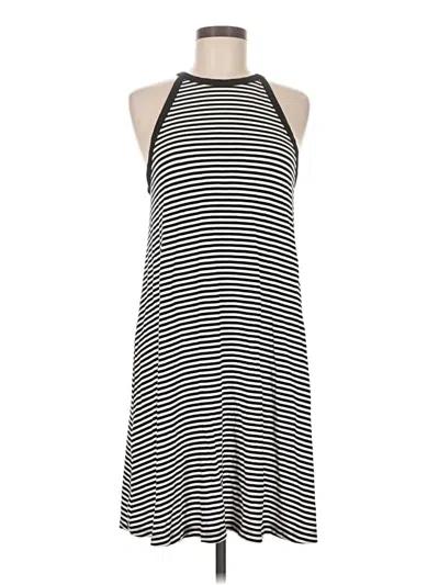 Pre-owned Old Navy Casual Dress In Black