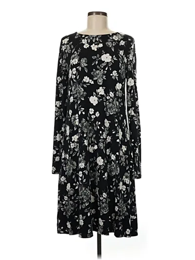Pre-owned Old Navy Casual Dress In Black