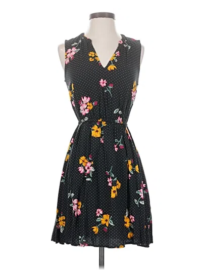 Pre-owned Old Navy Casual Dress In Black