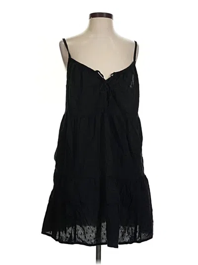 Pre-owned Old Navy Casual Dress In Black
