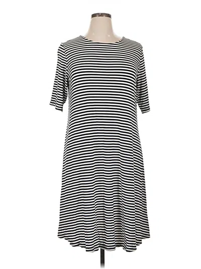 Pre-owned Old Navy Casual Dress In Black