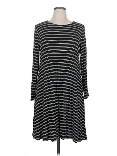 Pre-owned Old Navy Casual Dress In Black