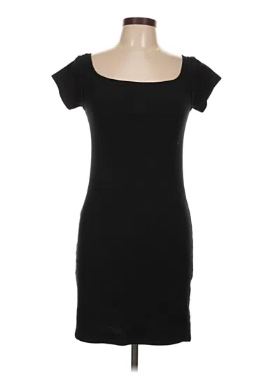 Pre-owned Old Navy Casual Dress In Black
